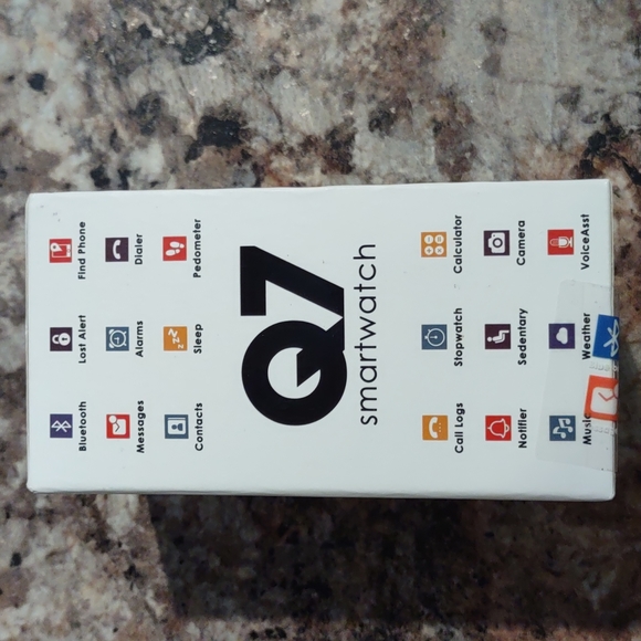 Q7 Smartwatch - Picture 4 of 4